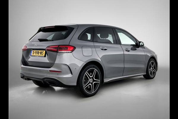 Mercedes-Benz B-Klasse 250 e Business Solution AMG Limited Lichtmetalen velgen | Wide screen | Navigatie | parking support | Inclusief 24 maanden MB Certified garantie voor Europa.