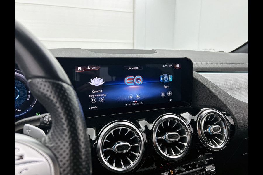 Mercedes-Benz B-Klasse 250 e Business Solution AMG Limited Lichtmetalen velgen | Wide screen | Navigatie | parking support | Inclusief 24 maanden MB Certified garantie voor Europa.