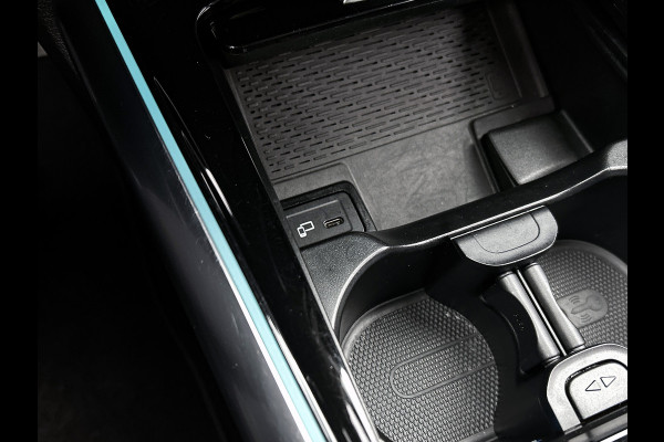 Mercedes-Benz B-Klasse 250 e Business Solution AMG Limited Lichtmetalen velgen | Wide screen | Navigatie | parking support | Inclusief 24 maanden MB Certified garantie voor Europa.