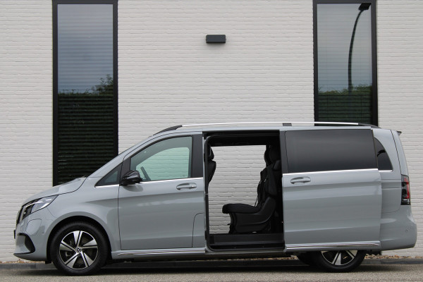 Mercedes-Benz Eqv 300 L2 / AMG / 7-Persoons / Burmester / 360 Camera / Vol Opties / NIEUWSTAAT