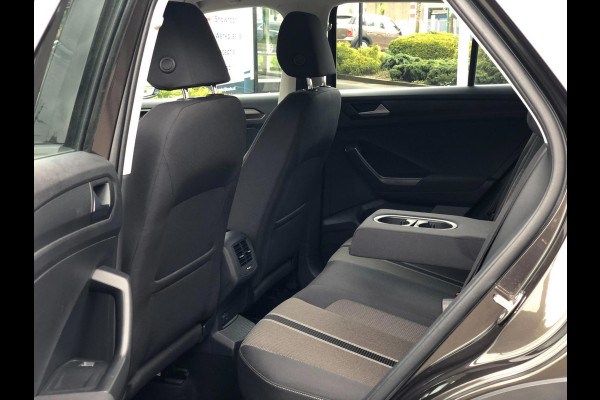Volkswagen T-Roc 1.0 TSI Style | Carplay/Android, ACC, Stoel+Stuurverw., Trekhaak, Camera, PDC, Airco | Dealeronderhouden |