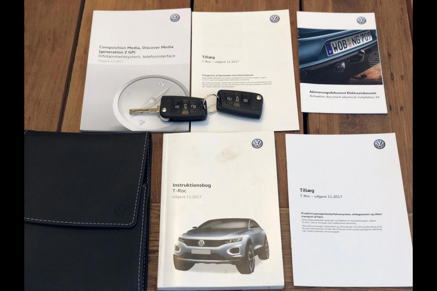Volkswagen T-Roc 1.0 TSI Style | Carplay/Android, ACC, Stoel+Stuurverw., Trekhaak, Camera, PDC, Airco | Dealeronderhouden |