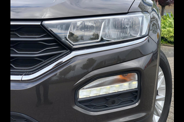 Volkswagen T-Roc 1.0 TSI Style | Carplay/Android, ACC, Stoel+Stuurverw., Trekhaak, Camera, PDC, Airco | Dealeronderhouden |