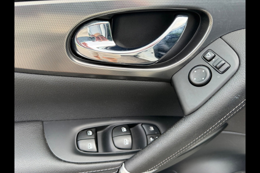 Nissan QASHQAI 1.2 Tekna, panoramadak, trekhaak, camera, vele opties, 1 e eigenaar, NL auto met nap
