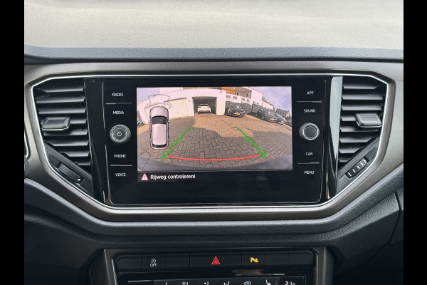 Volkswagen T-Roc 1.5 TSI Sport Camera Adaptieve cruise Digitaal dashboard Pdc voor+achter
