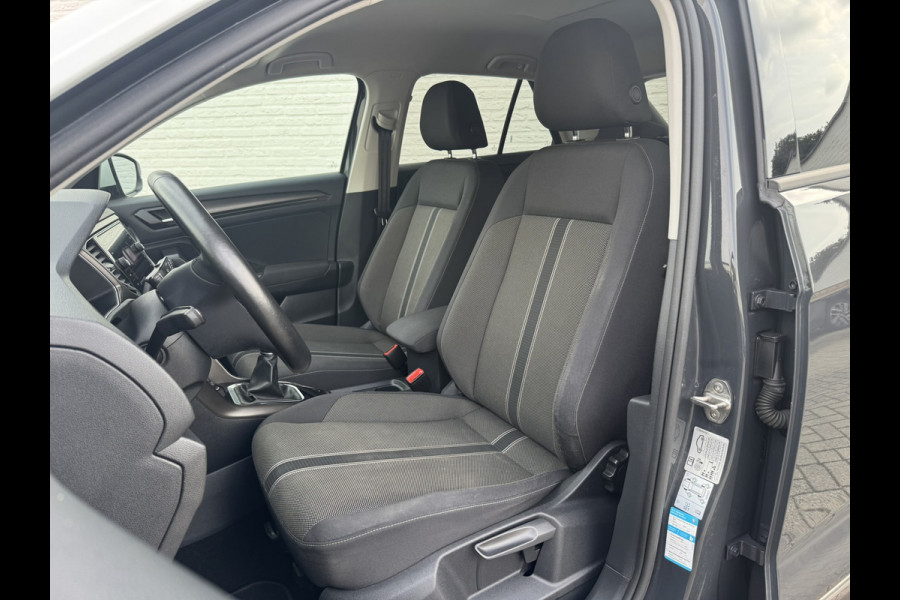 Volkswagen T-Roc 1.5 TSI Sport Camera Adaptieve cruise Digitaal dashboard Pdc voor+achter