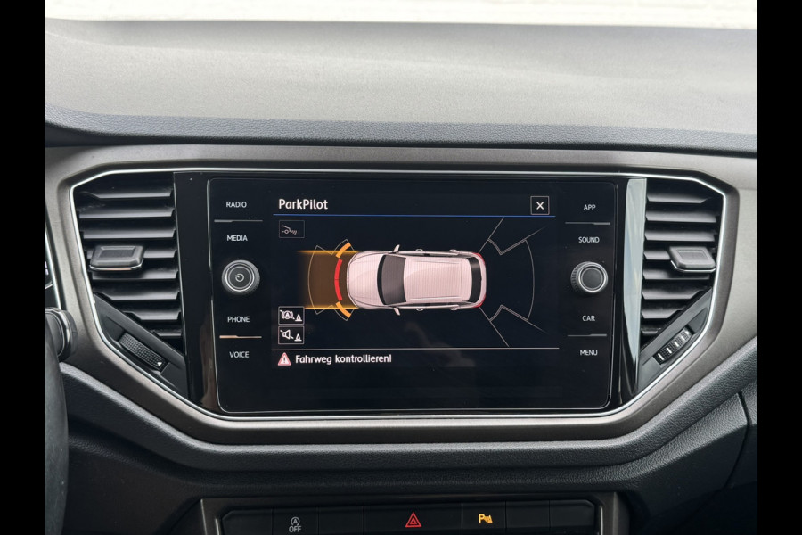 Volkswagen T-Roc 1.5 TSI Sport Camera Adaptieve cruise Digitaal dashboard Pdc voor+achter