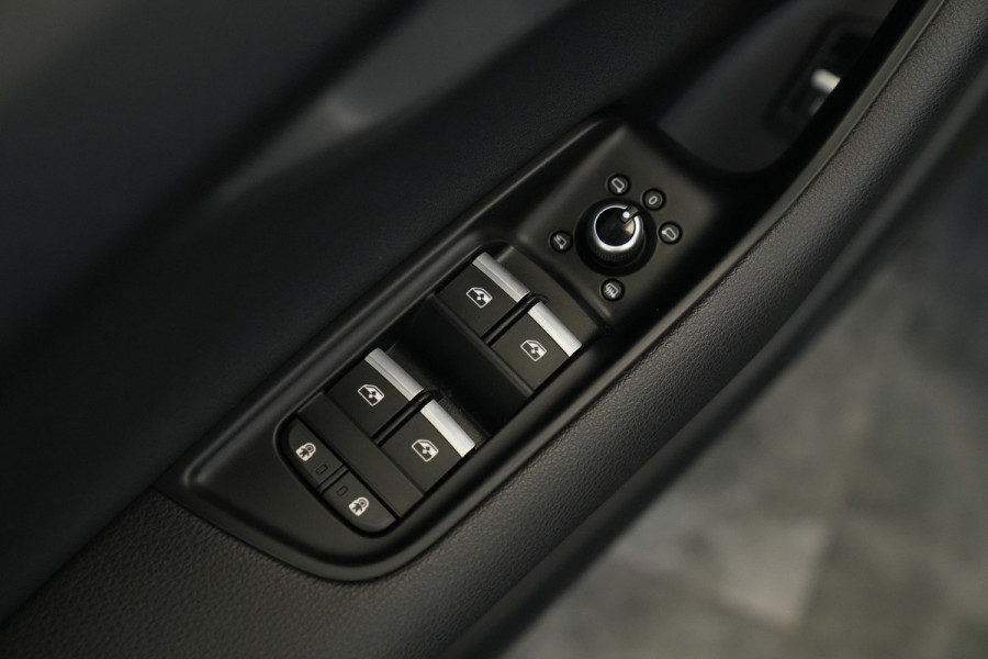 Audi Q7 55 TFSI e quattro Pro S Line ACC Elek Stoelen B&O Head-Up Leder