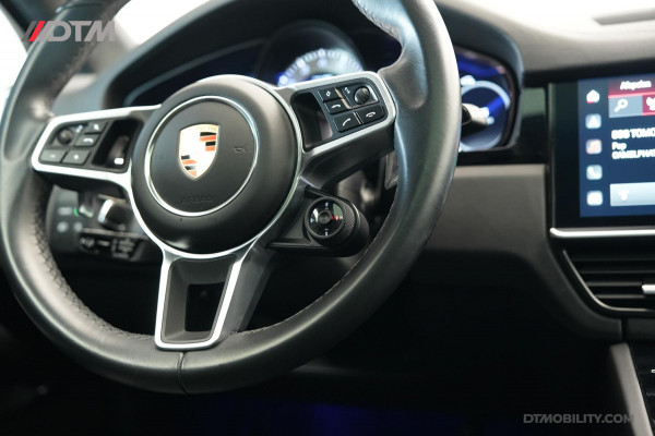 Porsche Cayenne Coupé 3.0 E-Hybrid Platinum Edition | Achterasbesturing | Luchtvering | Panorama | Trekhaak |