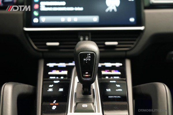 Porsche Cayenne Coupé 3.0 E-Hybrid Platinum Edition | Achterasbesturing | Luchtvering | Panorama | Trekhaak |