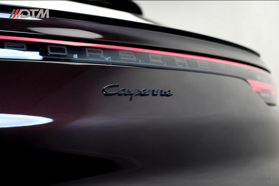 Porsche Cayenne Coupé 3.0 E-Hybrid Platinum Edition | Achterasbesturing | Luchtvering | Panorama | Trekhaak |