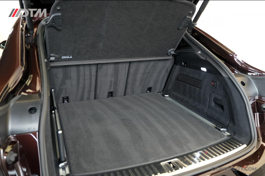 Porsche Cayenne Coupé 3.0 E-Hybrid Platinum Edition | Achterasbesturing | Luchtvering | Panorama | Trekhaak |
