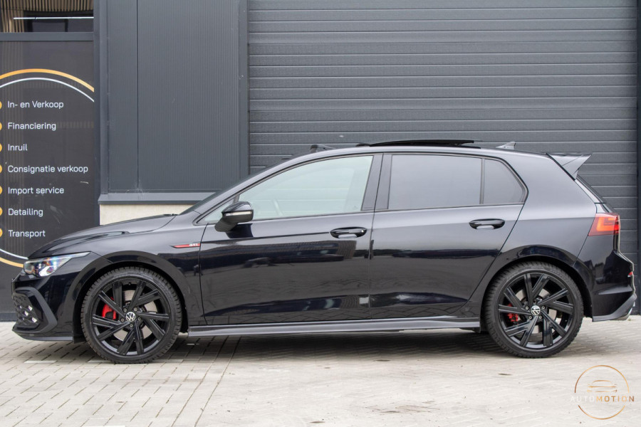 Volkswagen Golf 2.0 TSI GTI PANO CAMERA MISTLAMPEN IQ STOELVERWARMING