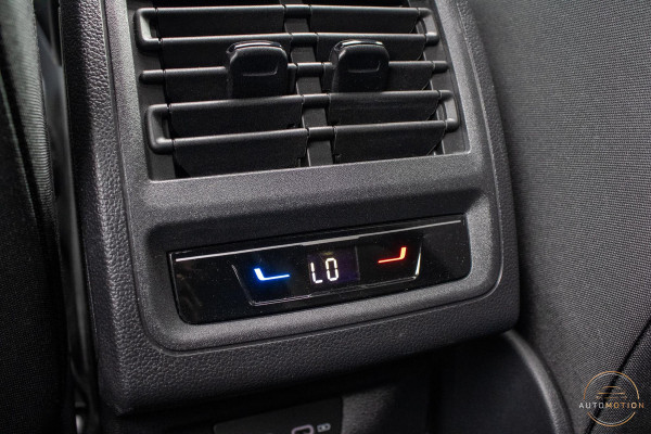 Volkswagen Golf 2.0 TSI GTI PANO CAMERA MISTLAMPEN IQ STOELVERWARMING