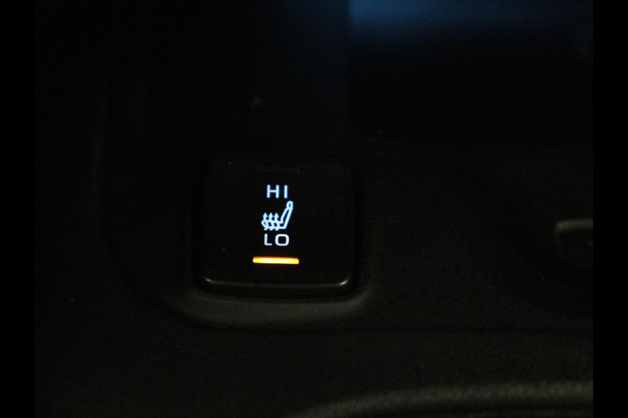 Toyota Corolla 2.0 Hybrid Business Sport Intro | HeadUp | Carplay Adaptive cruise | Achteruitrij camera | Navigatie | Bluetooth | JBL Sound | Climate control |