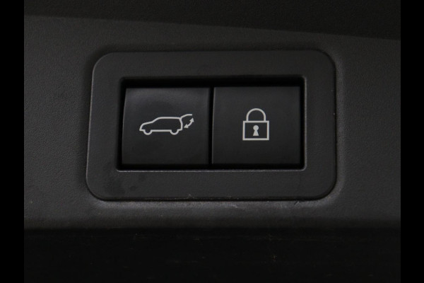 Toyota Corolla 2.0 Hybrid Business Sport Intro | HeadUp | Carplay Adaptive cruise | Achteruitrij camera | Navigatie | Bluetooth | JBL Sound | Climate control |