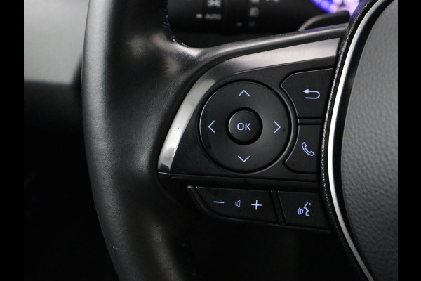 Toyota Corolla 2.0 Hybrid Business Sport Intro | HeadUp | Carplay Adaptive cruise | Achteruitrij camera | Navigatie | Bluetooth | JBL Sound | Climate control |