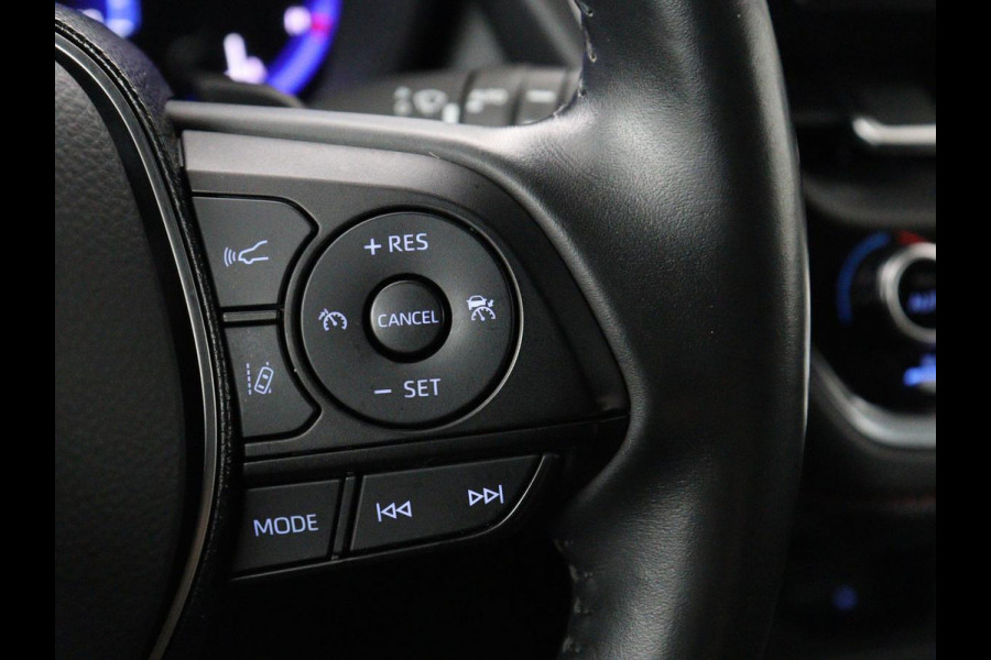 Toyota Corolla 2.0 Hybrid Business Sport Intro | HeadUp | Carplay Adaptive cruise | Achteruitrij camera | Navigatie | Bluetooth | JBL Sound | Climate control |