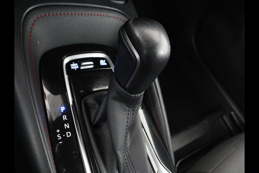 Toyota Corolla 2.0 Hybrid Business Sport Intro | HeadUp | Carplay Adaptive cruise | Achteruitrij camera | Navigatie | Bluetooth | JBL Sound | Climate control |