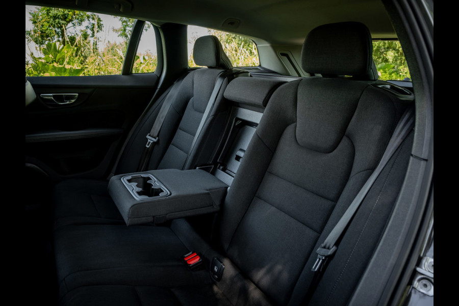 Volvo V60 2.0 B3 Business Pro |Dealer onderhouden|Eerste eigenaar