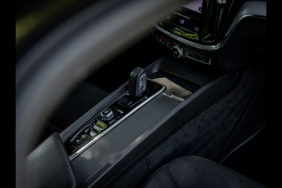 Volvo V60 2.0 B3 Business Pro |Dealer onderhouden|Eerste eigenaar