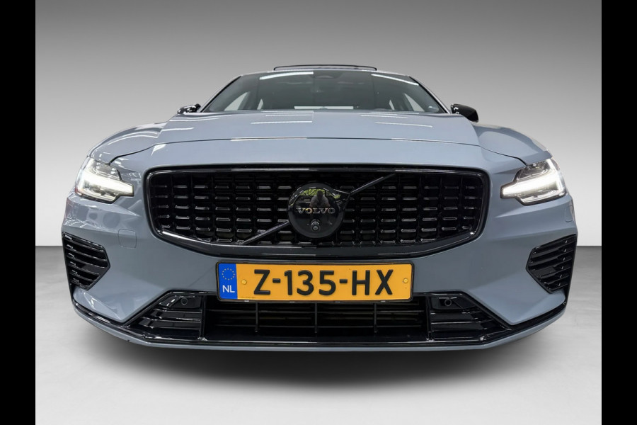 Volvo S60 2.0 T6 AWD R-DESIGN BLACK-LINE PANO/B&W/LEDER/H-UP/360CAM/DAB/CARPLAY/LED/ECC/PDC///