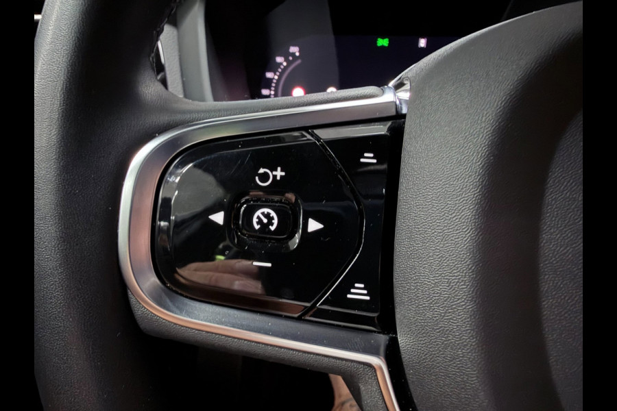 Volvo S60 2.0 T6 AWD R-DESIGN BLACK-LINE PANO/B&W/LEDER/H-UP/360CAM/DAB/CARPLAY/LED/ECC/PDC///