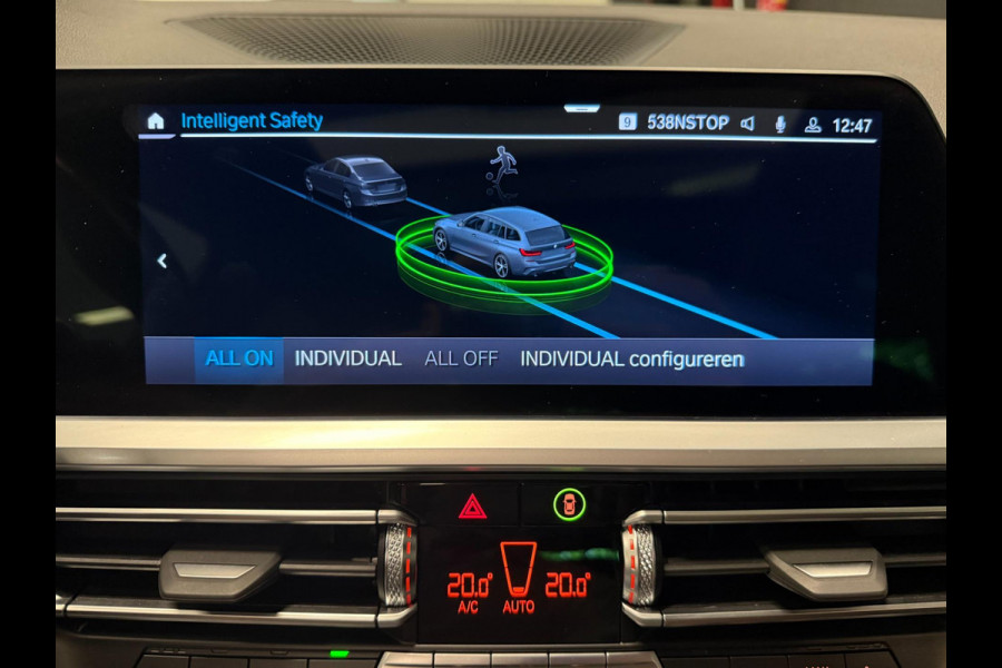 BMW 3 Serie Touring 330e M-SPORT SOH 98%/PANO/H-KARDON/V-COCKPIT/NAVI/CAM/DAB/CARPLAY///