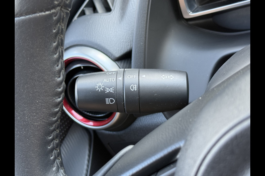 Mazda 2 1.5 Skyactiv-G Luxury | CarPlay | Navi | Camera | LED | 16 inch