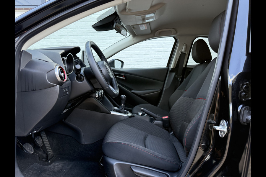 Mazda 2 1.5 Skyactiv-G Luxury | CarPlay | Navi | Camera | LED | 16 inch