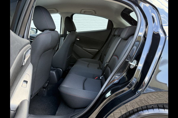 Mazda 2 1.5 Skyactiv-G Luxury | CarPlay | Navi | Camera | LED | 16 inch