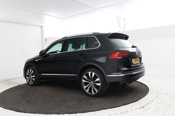Volkswagen Tiguan 2.0 TSI 4Motion Highline Business R Panorama, Automaat, Trekhaak