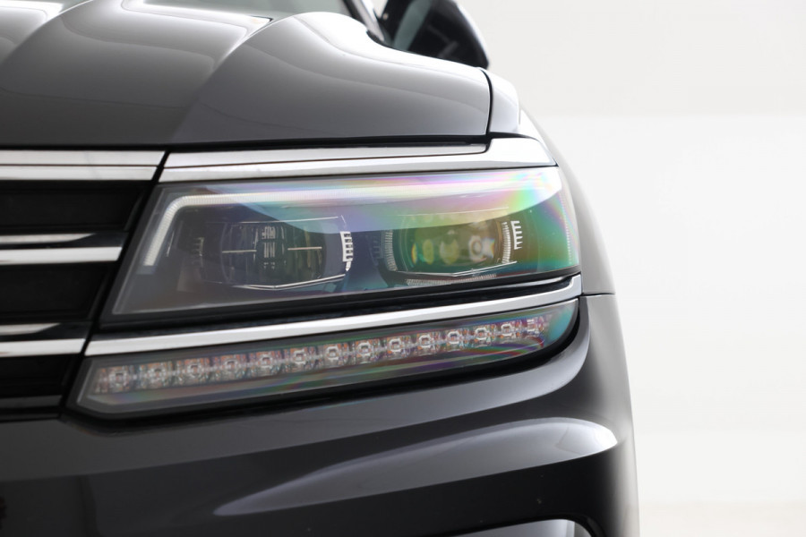 Volkswagen Tiguan 2.0 TSI 4Motion Highline Business R Panorama, Automaat, Trekhaak