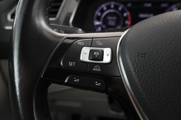 Volkswagen Tiguan 2.0 TSI 4Motion Highline Business R Panorama, Automaat, Trekhaak