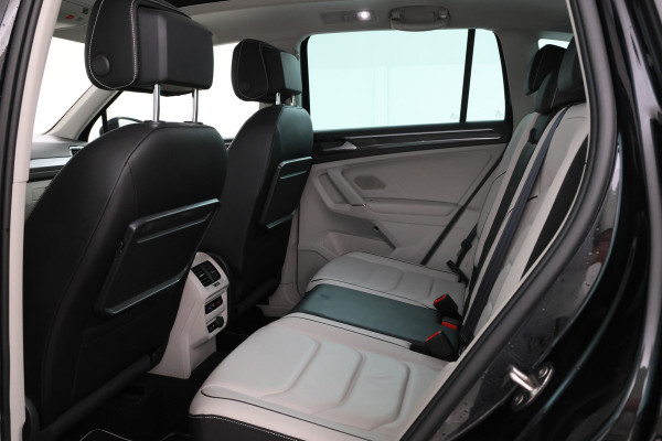 Volkswagen Tiguan 2.0 TSI 4Motion Highline Business R Panorama, Automaat, Trekhaak