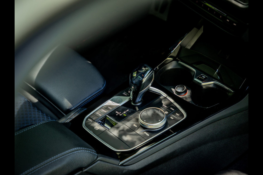 BMW 1-serie 118i High Executive M-sport |Panoramadak|Dealeronderhouden