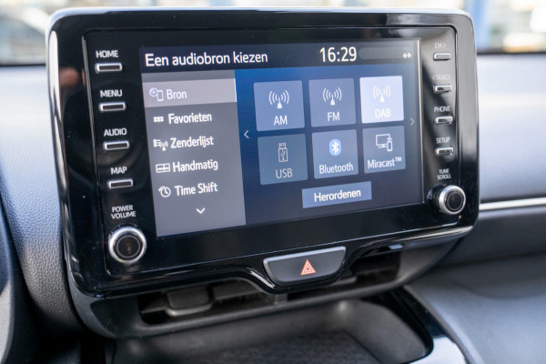 Toyota Yaris Cross 1.5 Hybrid Active|Prijs rijklaar incl 12 mnd garantie|Camera Clima Stoelverwarming Carplay