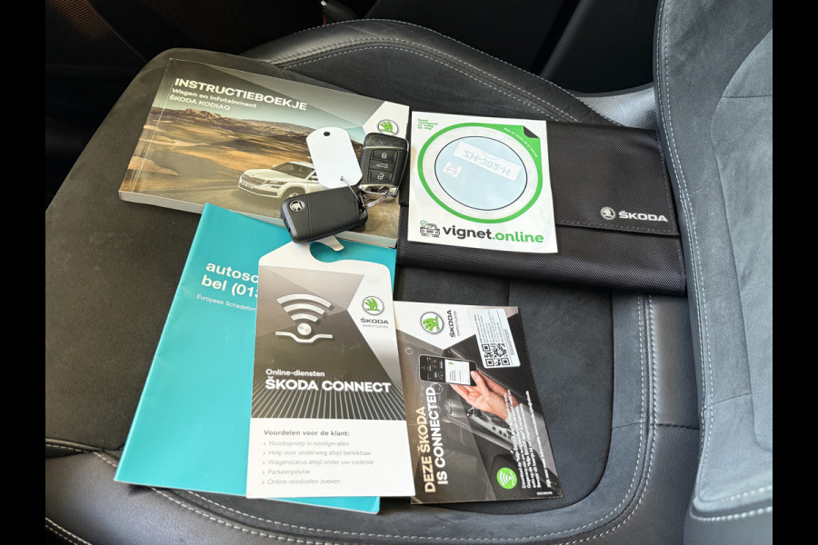 Škoda Kodiaq 1.5 TSI Business Edition | Panoramadak | Apple Carplay | Stoelverwarming