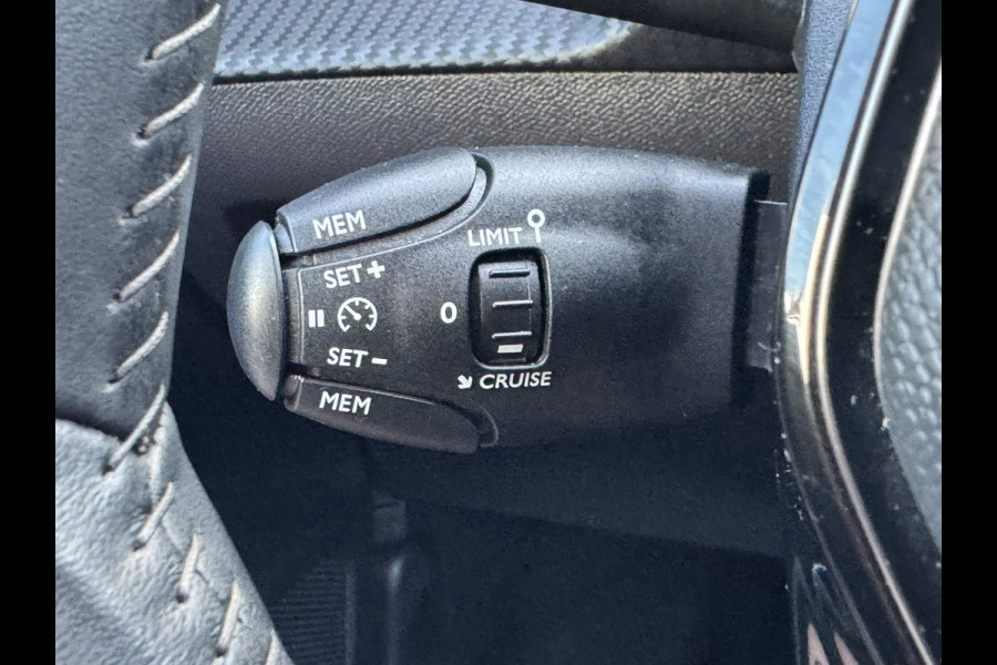 Peugeot e-208 EV Active 50 kWh SOH 92% Clima Carplay Stoelverwarming Extra laadkabel voor thuis