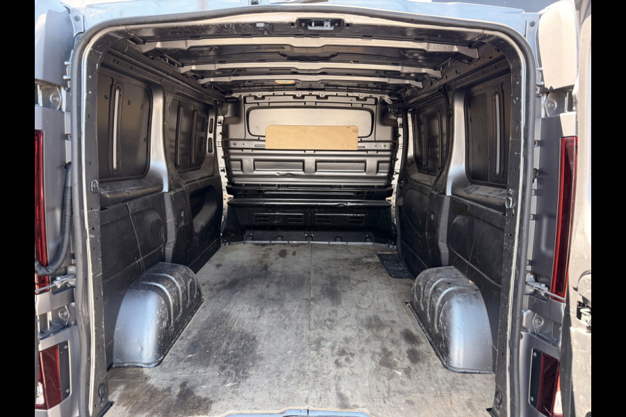 Fiat Talento 1.6 MJ L1H1 SX 3- PERSOONS AIRCO/ECC NAVIAGTE CAMERA TREKHAAK MARGE !