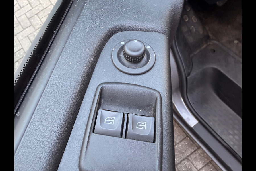 Fiat Talento 1.6 MJ L1H1 SX 3- PERSOONS AIRCO/ECC NAVIAGTE CAMERA TREKHAAK MARGE !