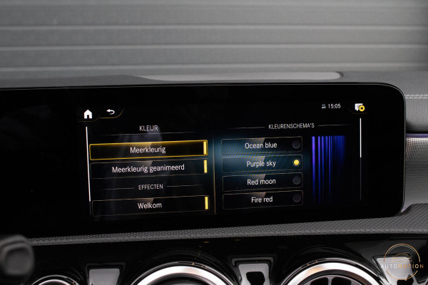 Mercedes-Benz A-Klasse 180 Edition AMG Line Pano Camera Burmester Stoelverwarming LED