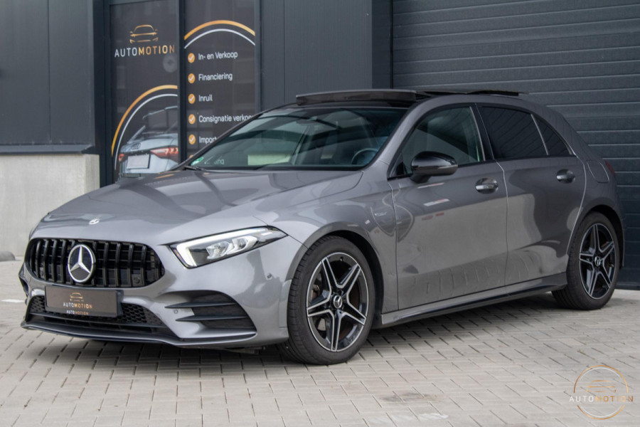 Mercedes-Benz A-Klasse 180 Edition AMG Line Pano Camera Burmester Stoelverwarming LED