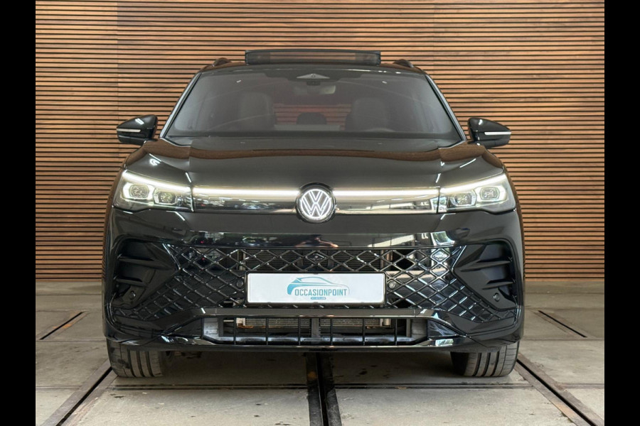 Volkswagen Tiguan 1.5 eHybrid R-Line Edition | Verlengde fabrieks garantie tot 2030 | 272 PK | Leder| Pano | Trekhaak | ErgoActive