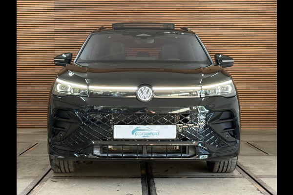 Volkswagen Tiguan 1.5 eHybrid R-Line Edition | Verlengde fabrieks garantie tot 2030 | 272 PK | Leder| Pano | Trekhaak | ErgoActive