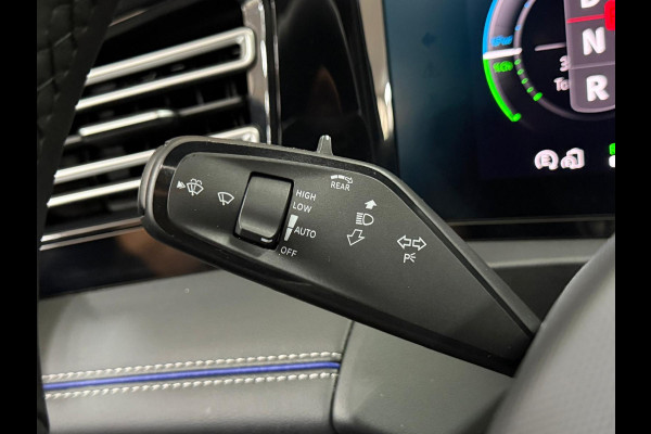 Volkswagen Tiguan 1.5 eHybrid R-Line Edition | Verlengde fabrieks garantie tot 2030 | 272 PK | Leder| Pano | Trekhaak | ErgoActive