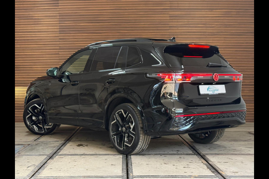 Volkswagen Tiguan 1.5 eHybrid R-Line Edition | Verlengde fabrieks garantie tot 2030 | 272 PK | Leder| Pano | Trekhaak | ErgoActive