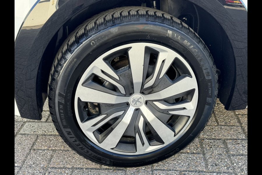 Peugeot e-208 EV Active 50 kWh SOH 92% Clima Carplay Stoelverwarming Extra laadkabel voor thuis