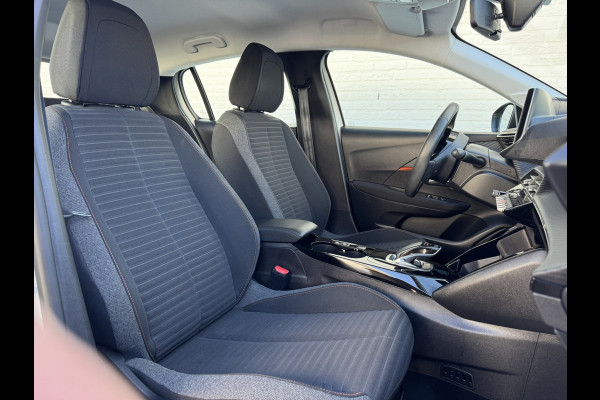 Peugeot e-208 EV Active 50 kWh SOH 92% Clima Carplay Stoelverwarming Extra laadkabel voor thuis