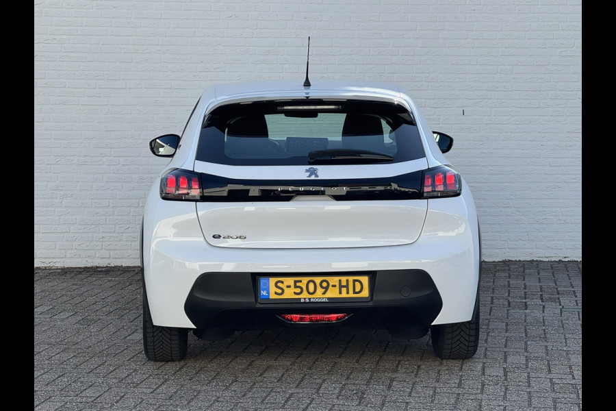 Peugeot e-208 EV Active 50 kWh SOH 92% Clima Carplay Stoelverwarming Extra laadkabel voor thuis